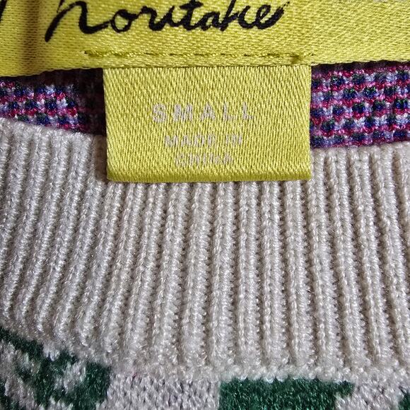 Maeve by Anthropologie Cropped Crewneck Floral Retails $118 - Picture 4 of 7